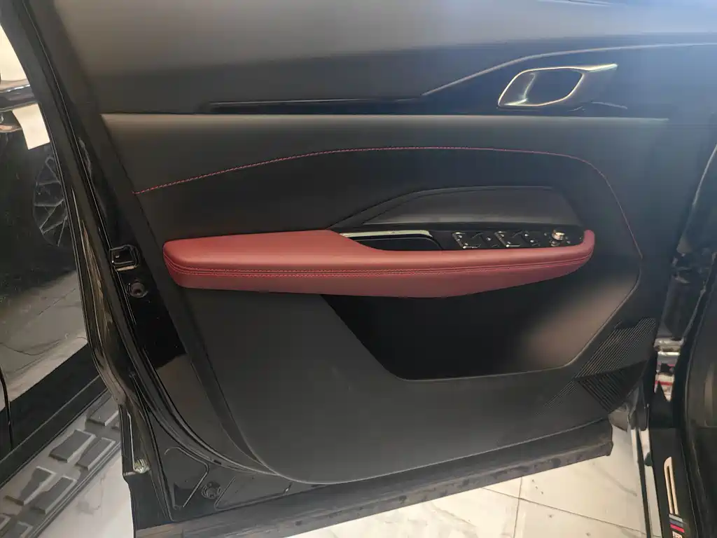 CHANGAN CHANGAN AUCHAN Z6