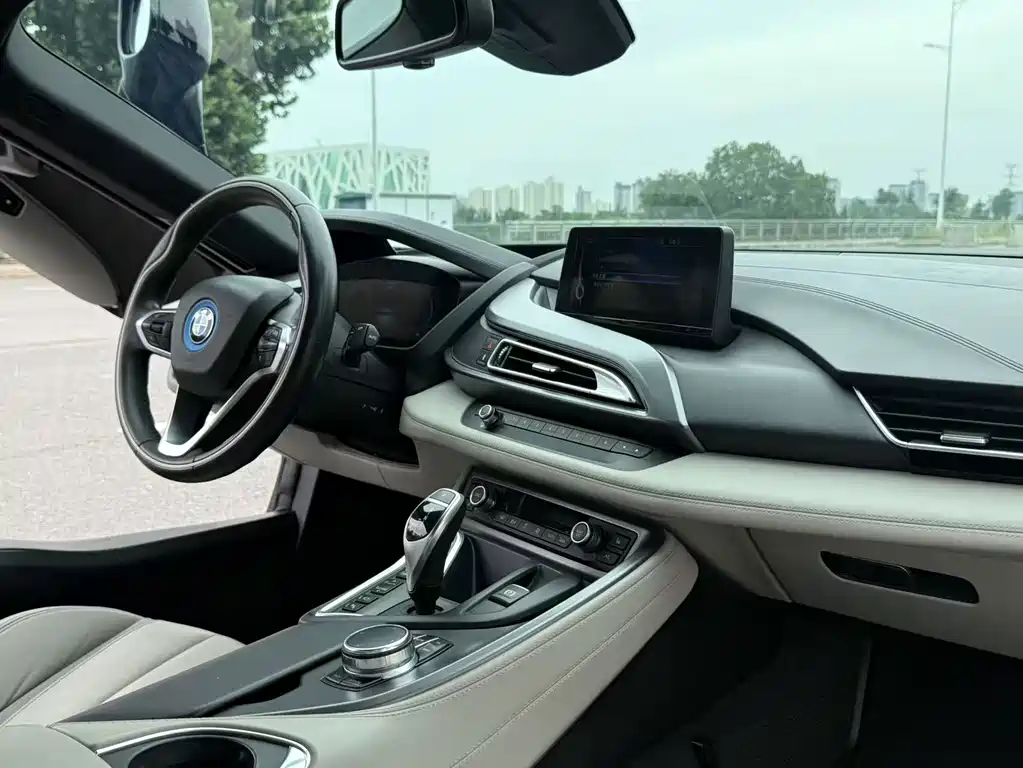 BMW i8 — миниатюра 34