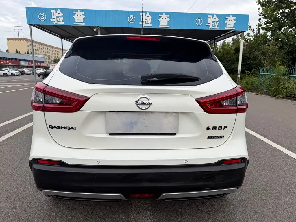 Nissan Qashqai — миниатюра 5