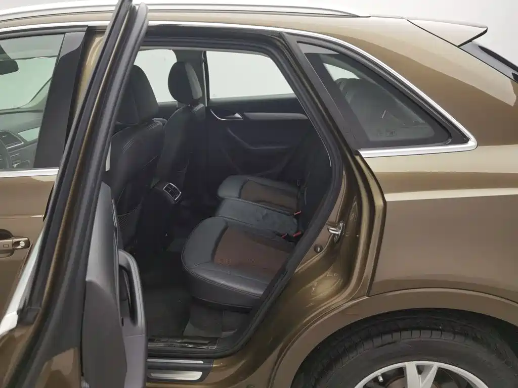 Audi Q3 — миниатюра 15