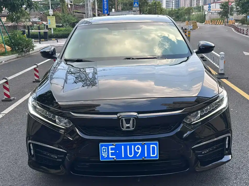 Honda Inspire — миниатюра 2