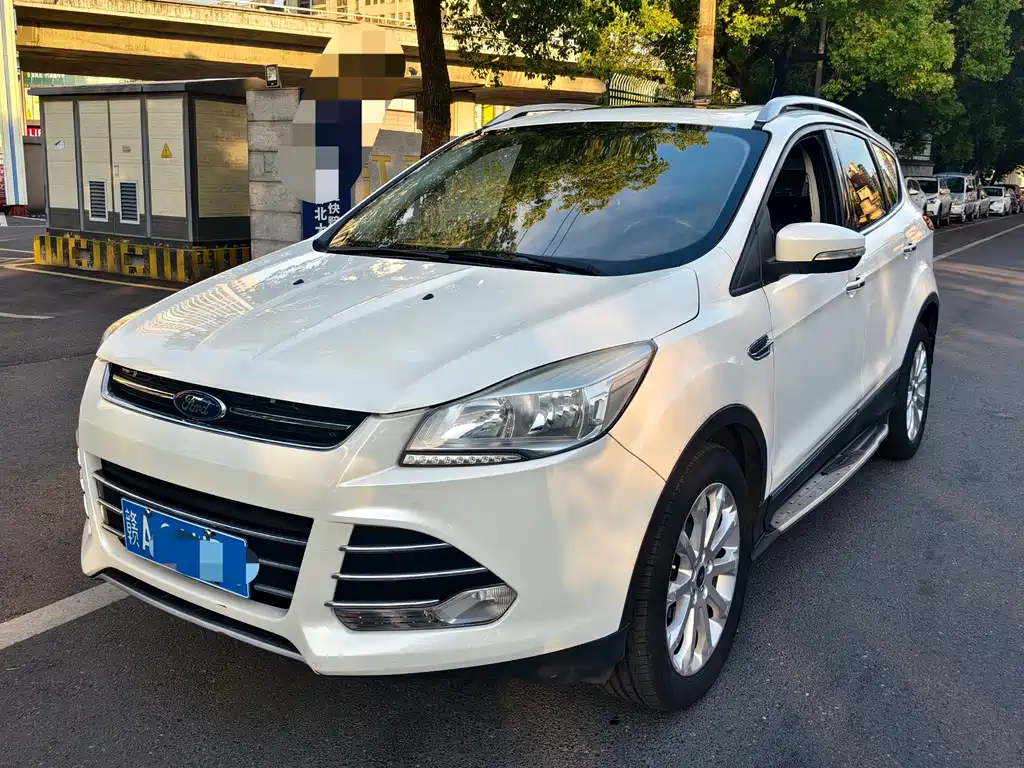 Ford Kuga 2016