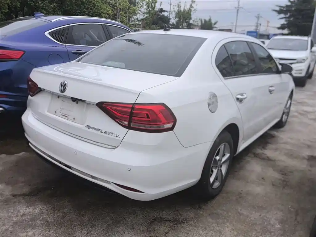 Volkswagen Lavida 2019 1.5L AT VI