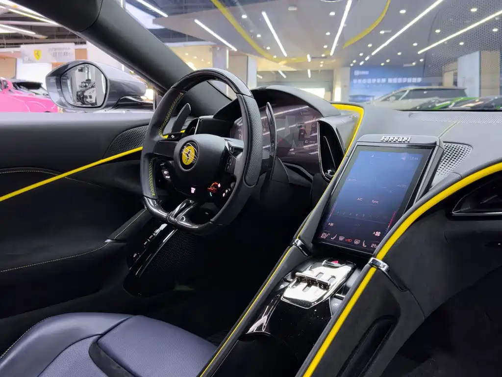 Ferrari Roma — миниатюра 13