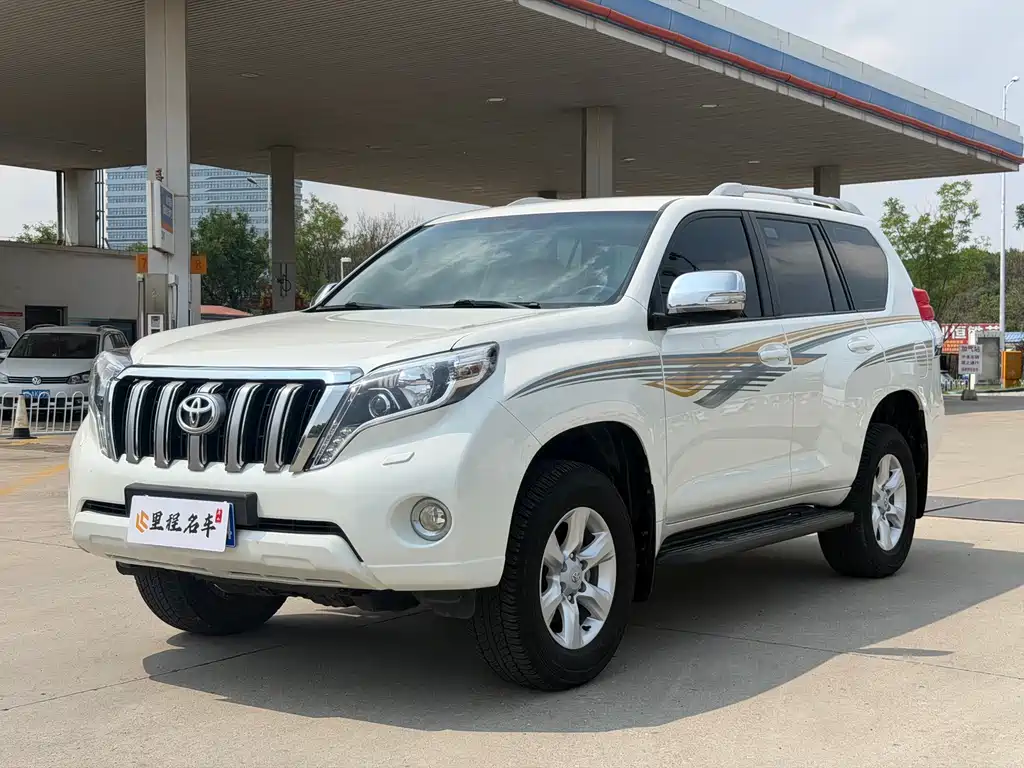 Toyota Land Cruiser Prado (Import) 2010 2.7L Auto Standard Edition
