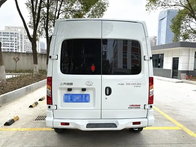 MAXUS V80 — миниатюра 5