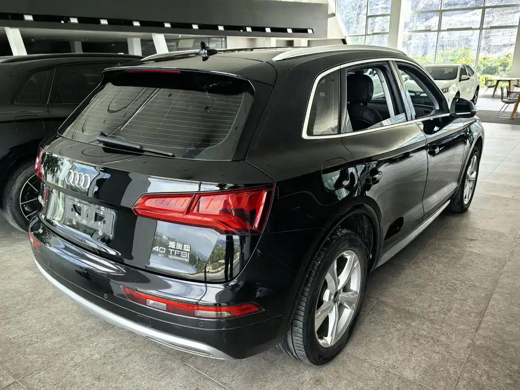 Audi Q5L — миниатюра 14