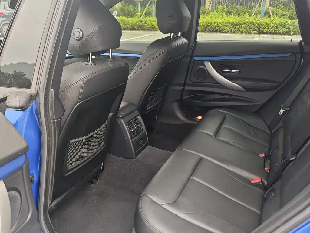 BMW 3 Series GT 3 GT 2016 328i