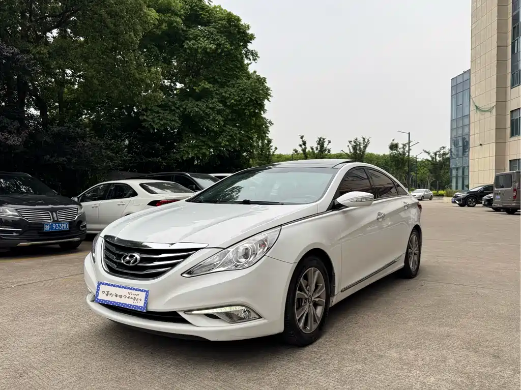 Hyundai Sonata 2015