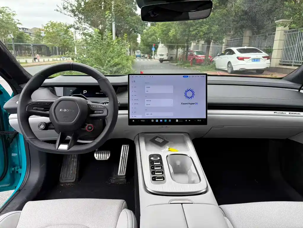 XIAOMI CAR XIAOMI SU7