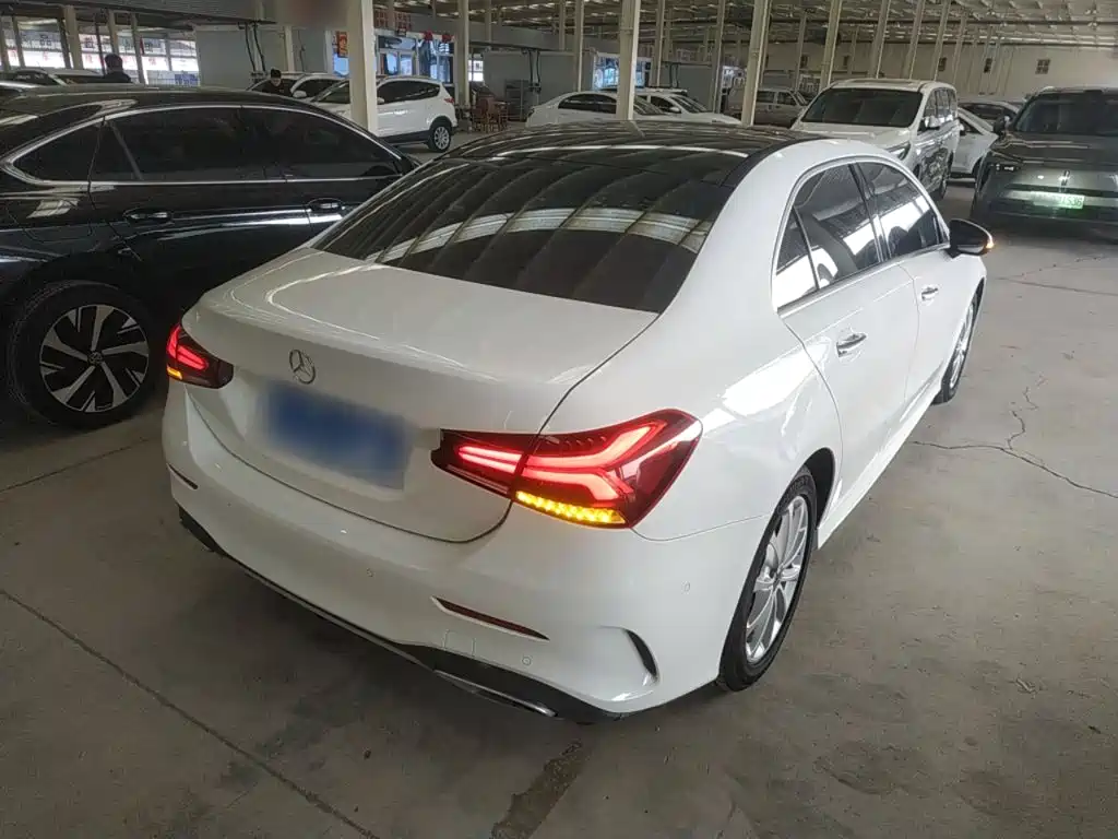 Mercedes-Benz A-Class A 2021 A 200 L Sport Fashion