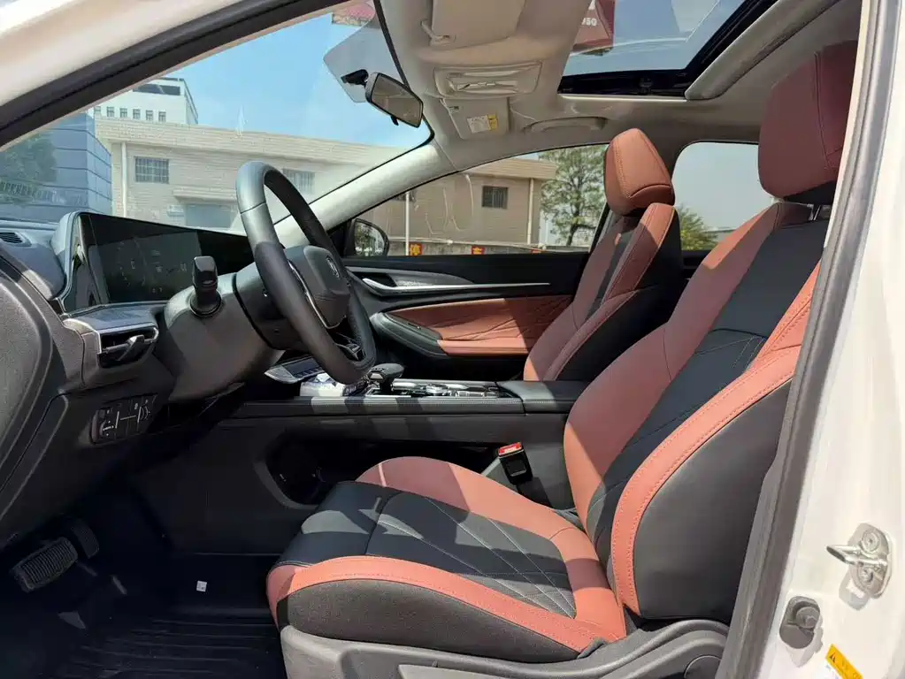Changan Eado — миниатюра 7