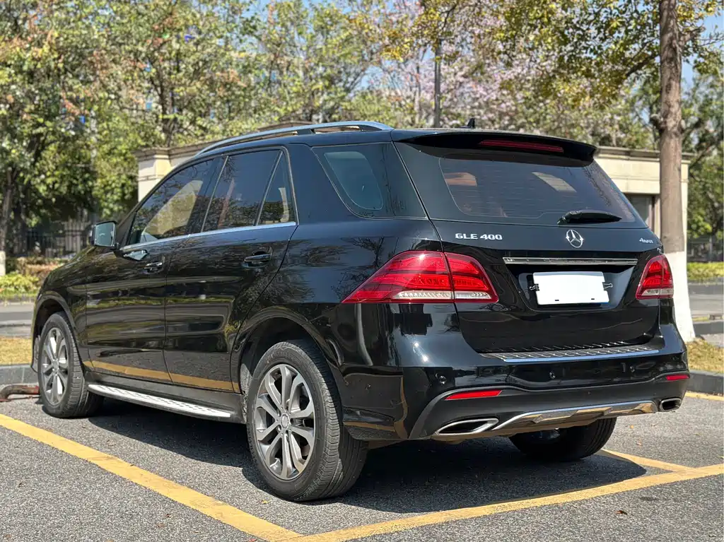 MERCEDES-BENZ GLE