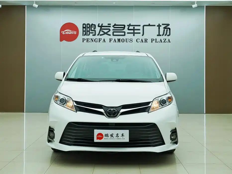 Toyota Sienna 2018 3.5L