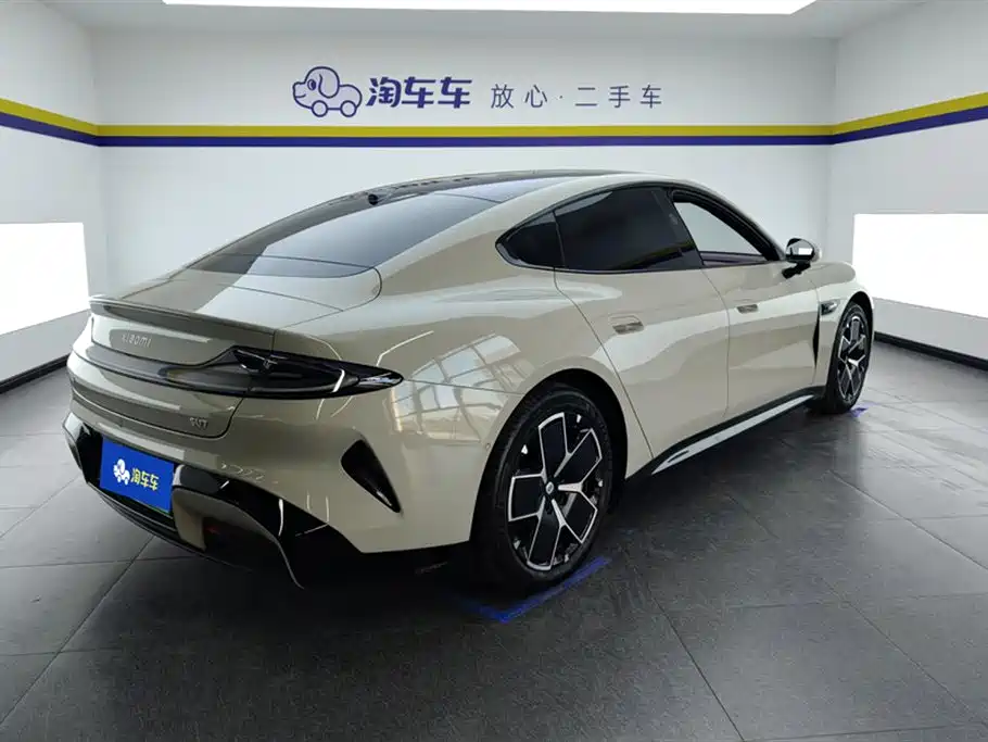 XIAOMI CAR XIAOMI SU7