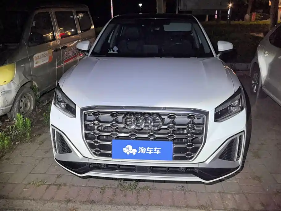 Audi Q2L 2022 35 TFSI