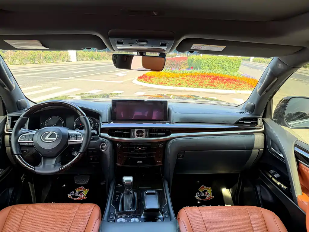 Lexus LX — фотографии объявления, Фото 12