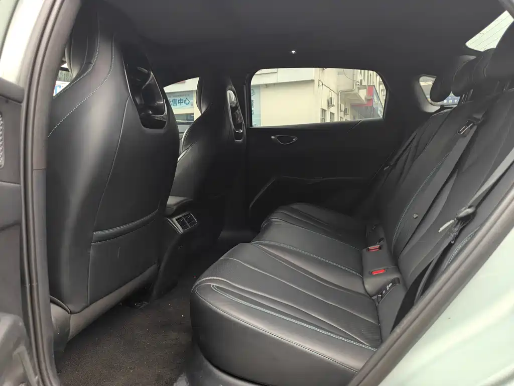 BYD SEAL 06 NEW ENERGY