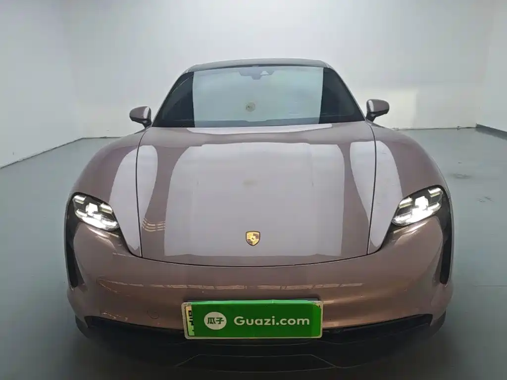 Porsche Taycan 2020 Taycan