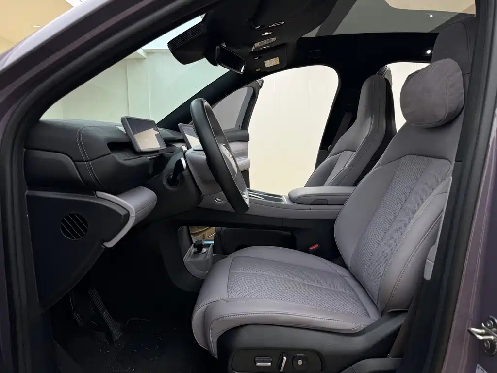 NIO EC6 2024 75kWh