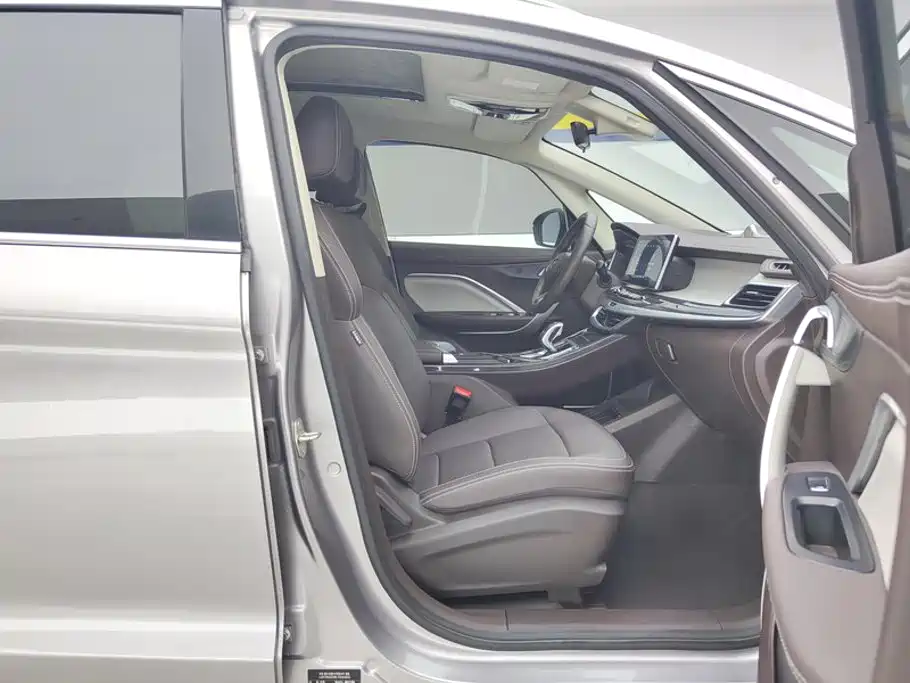 Geely Jia Ji — миниатюра 8