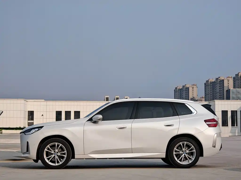 BMW X3 2025 xDrive25L Luxury