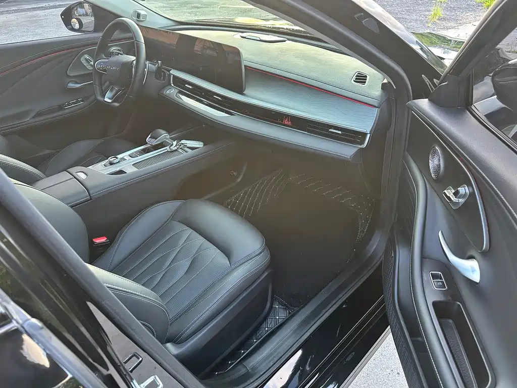 Chery Arrizo 8 — миниатюра 16