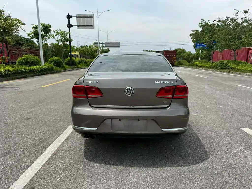 Volkswagen Magotan 2013 1.8TSI Luxury