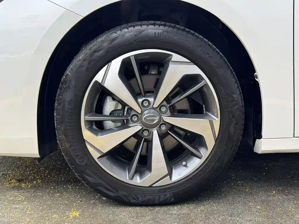 GAC GA6 2019 270T AT Luxury