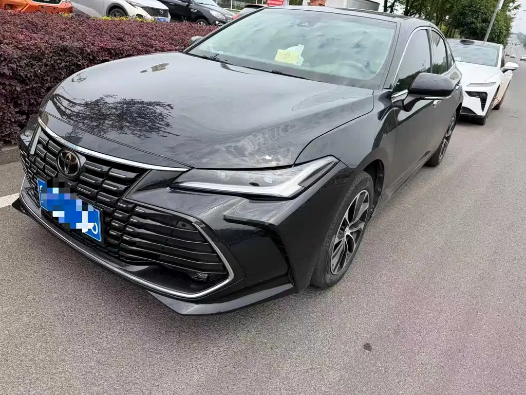 Toyota Avalon 2022