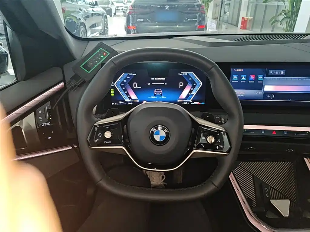 BMW X3 - фото 11