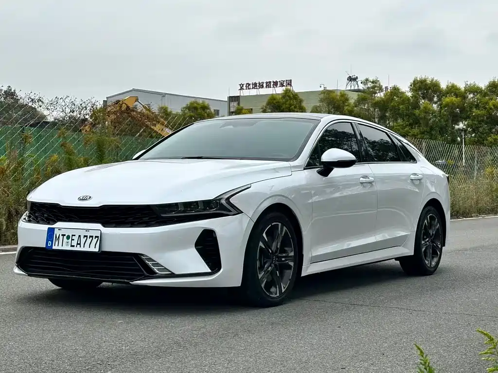 Kia K5 2022