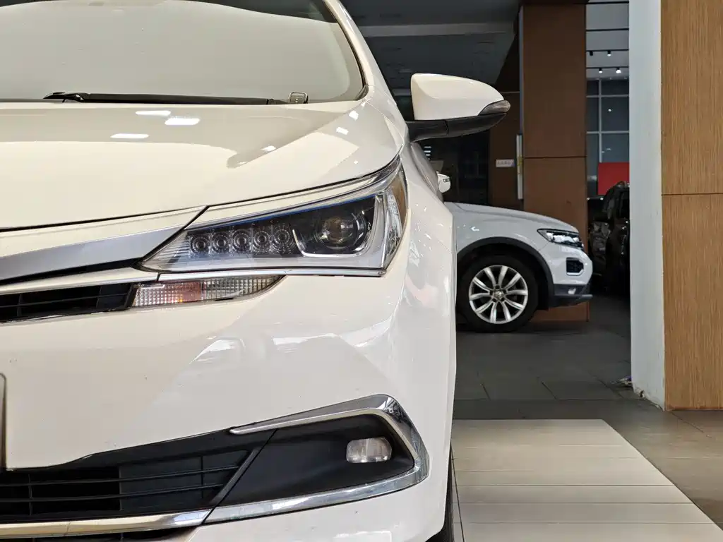 Toyota Corolla 2017 1.8L E-CVT Lead