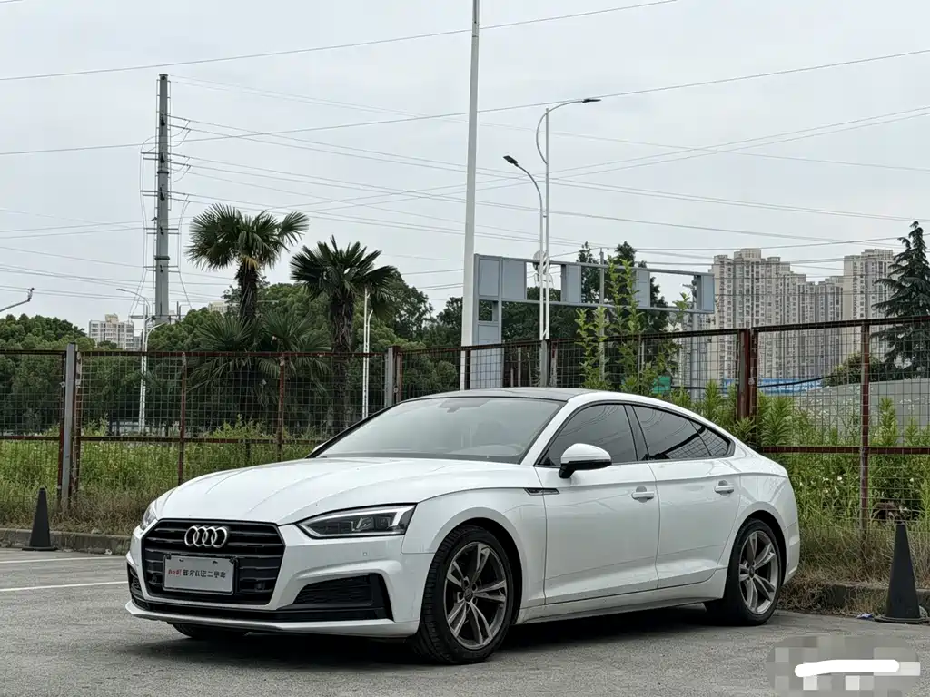 Audi A5 2019 Sportback 40 TFSI Fashion Type
