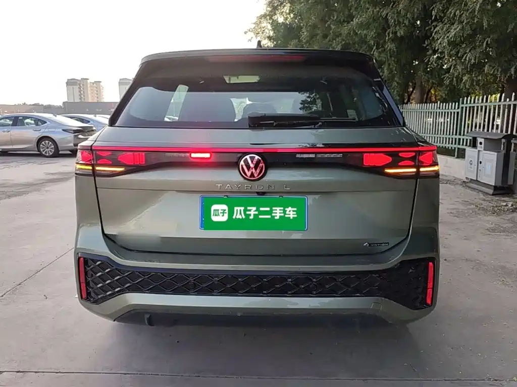 Volkswagen Tayron 2025 L 380TSI Luxury Easy