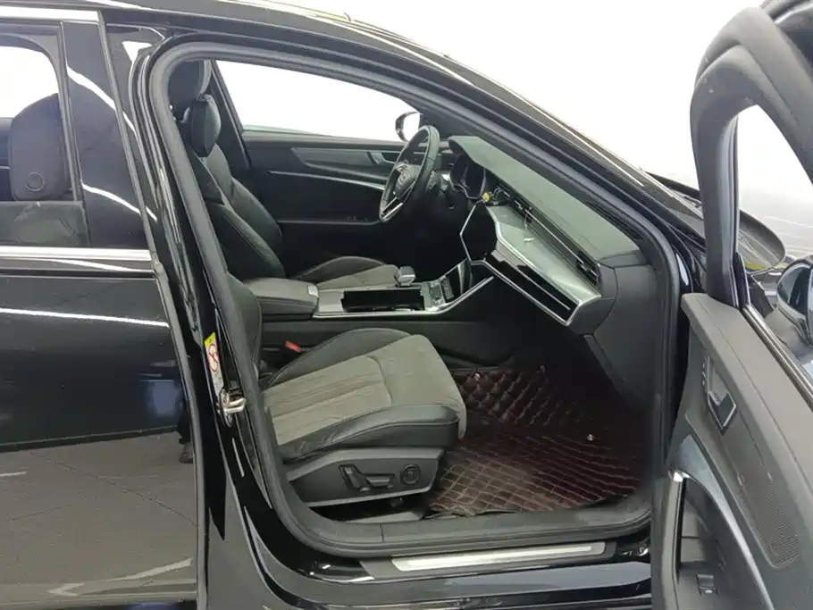 Audi A6L 2020 40 TFSI Luxury