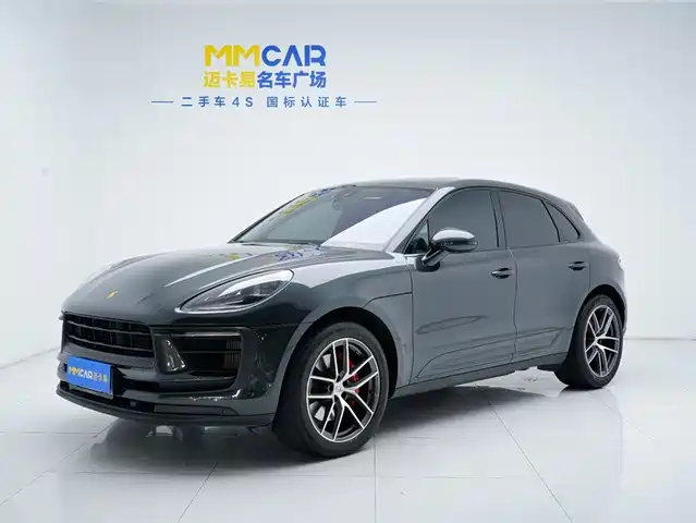 PORSCHE MACAN 2023
