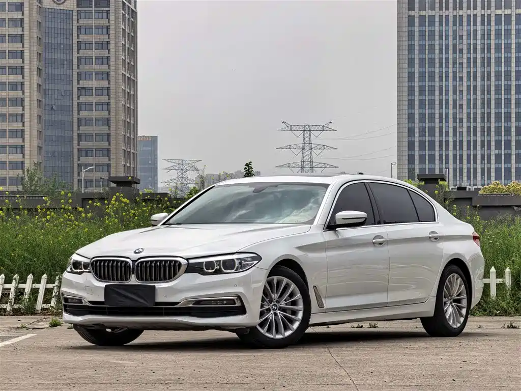 BMW 5 Series 2019