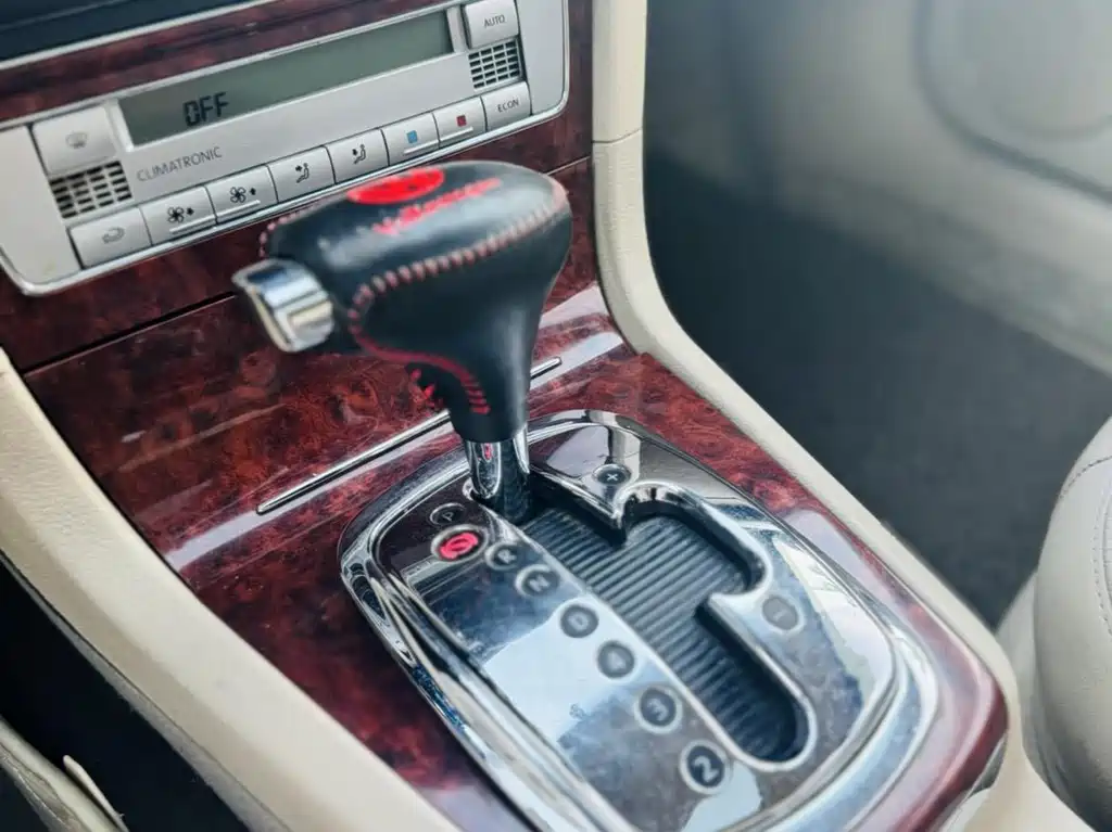 Volkswagen Passat Lingyu — миниатюра 16