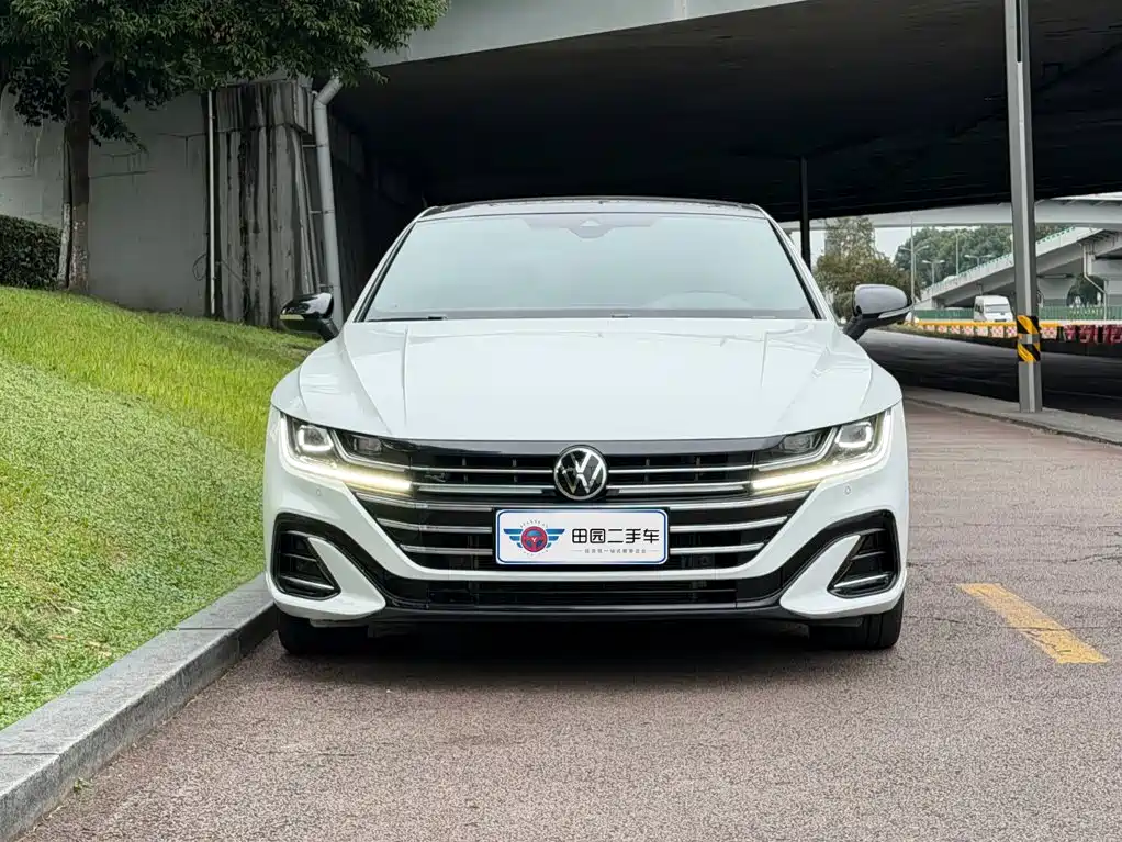 Volkswagen CC 2023 — фото 2