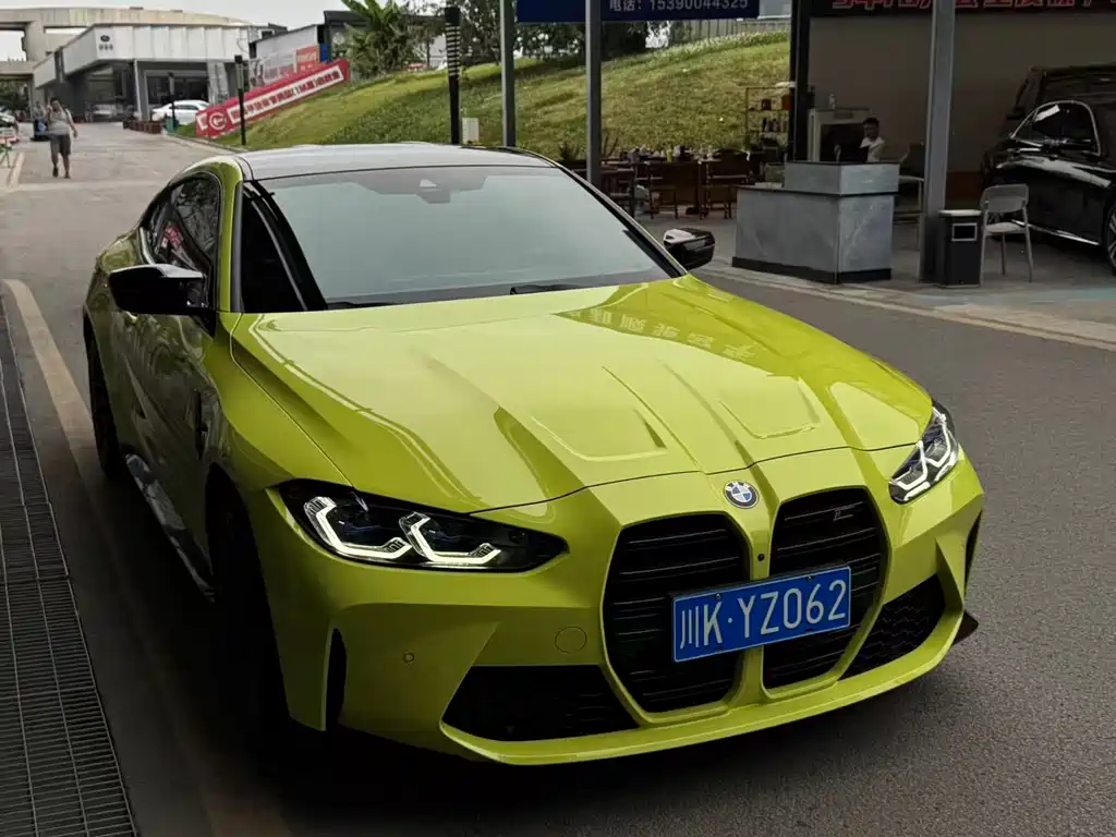 BMW M4 2023 M4 M xDrive