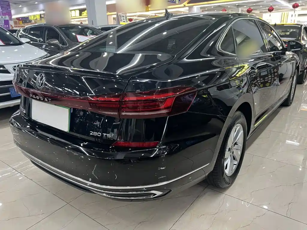 Volkswagen Passat 2024 280TSI