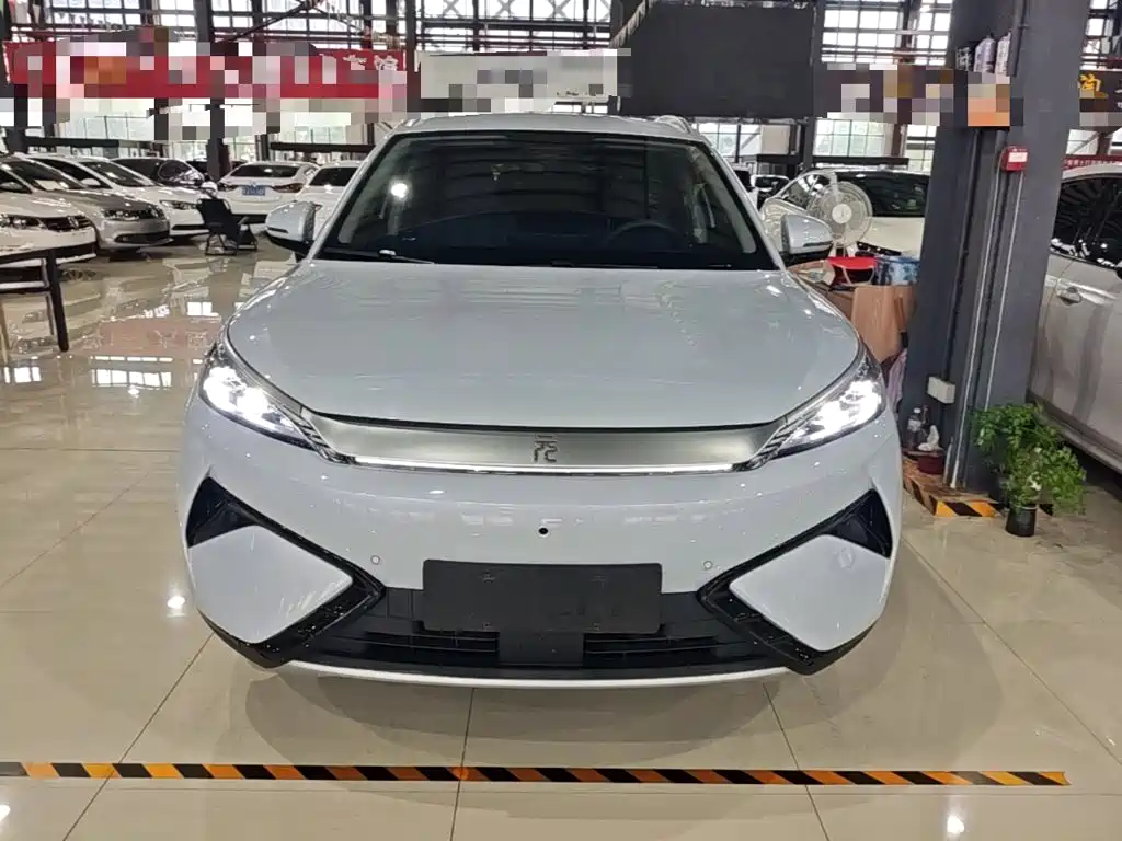 BYD Yuan Plus — миниатюра 3