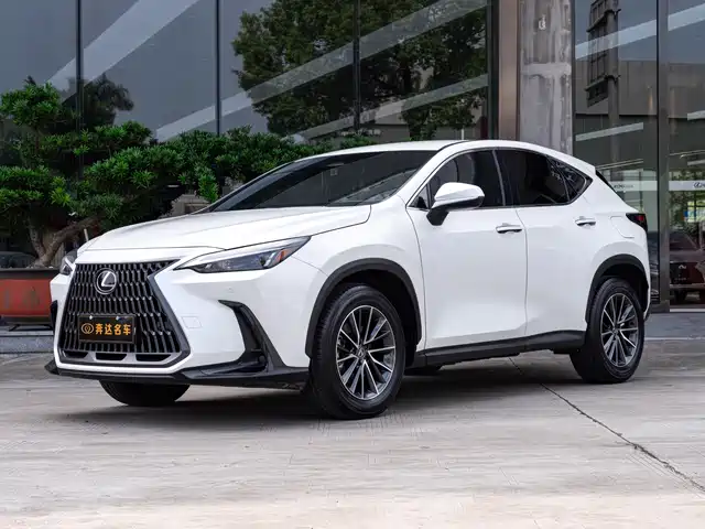 LEXUS  NX 2024