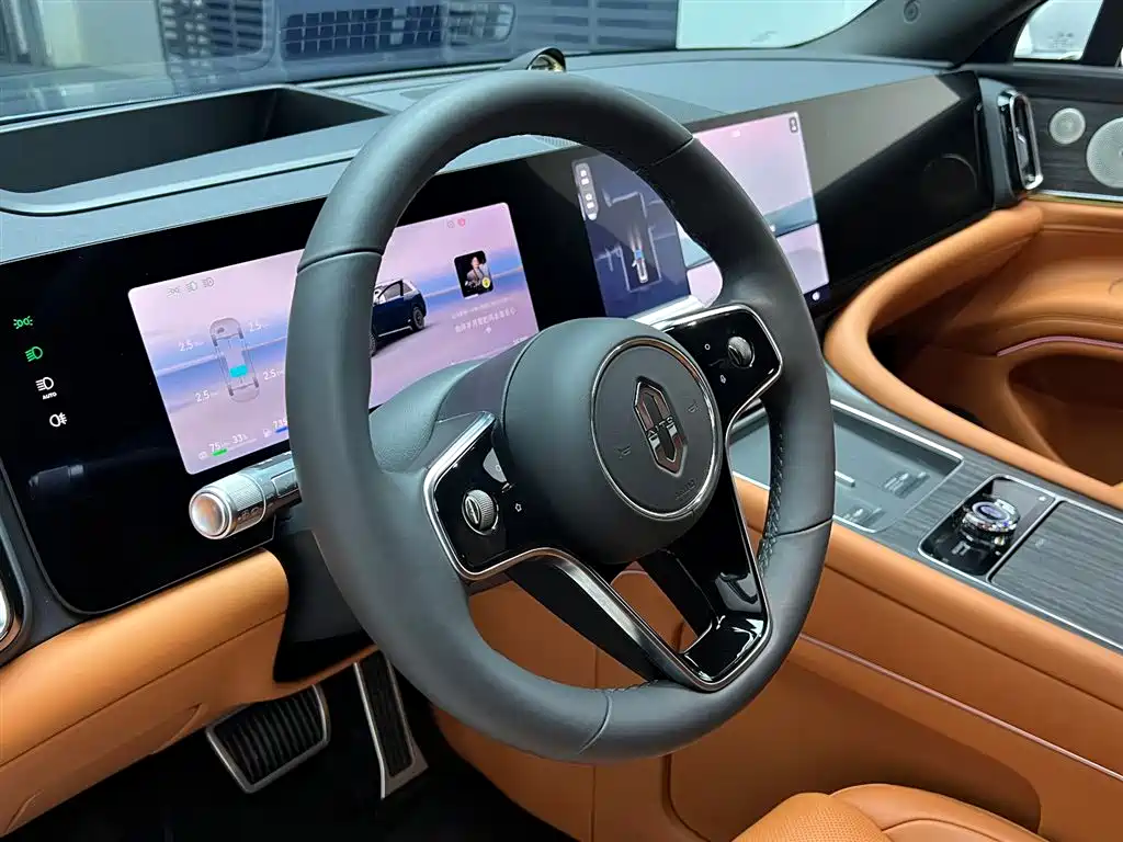 Aito M9 2024 Max 42kWh 6 мест