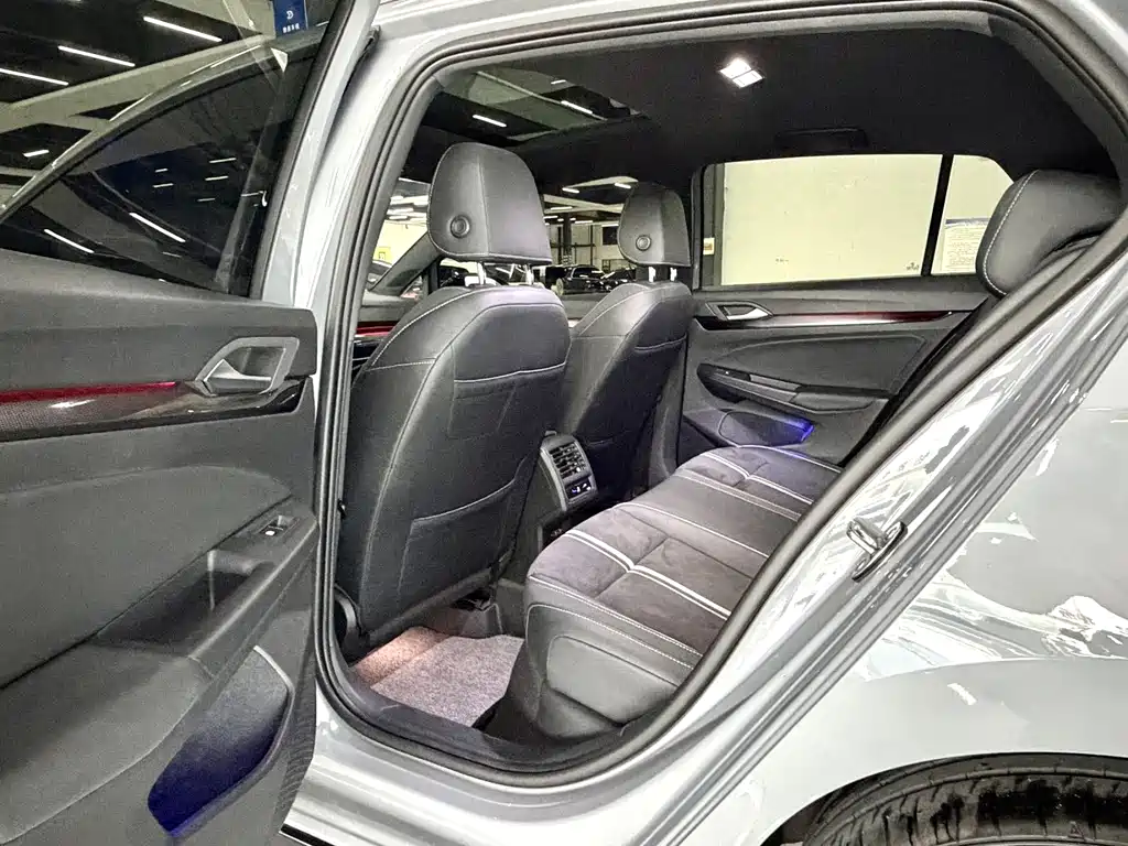 Volkswagen Golf — миниатюра 5