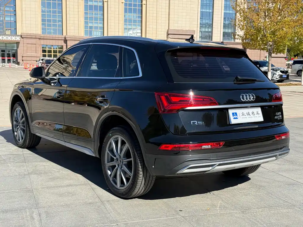 Audi Q5L — миниатюра 7