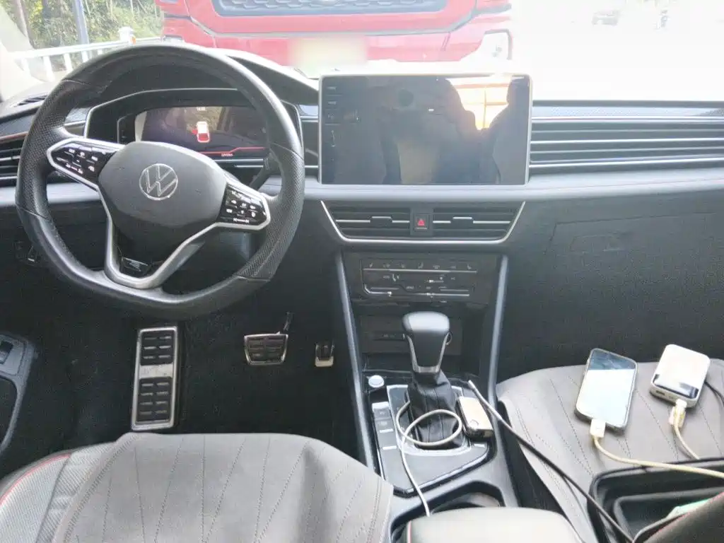 Volkswagen Tiguan L — миниатюра 5