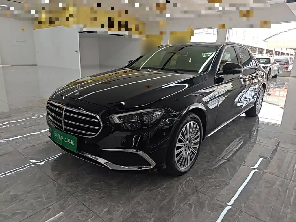 Mercedes-Benz E-Class — миниатюра 2