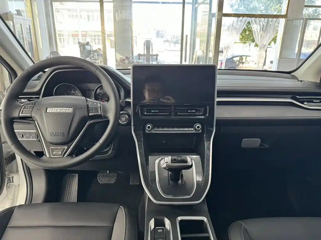 Haval M6 — миниатюра 9